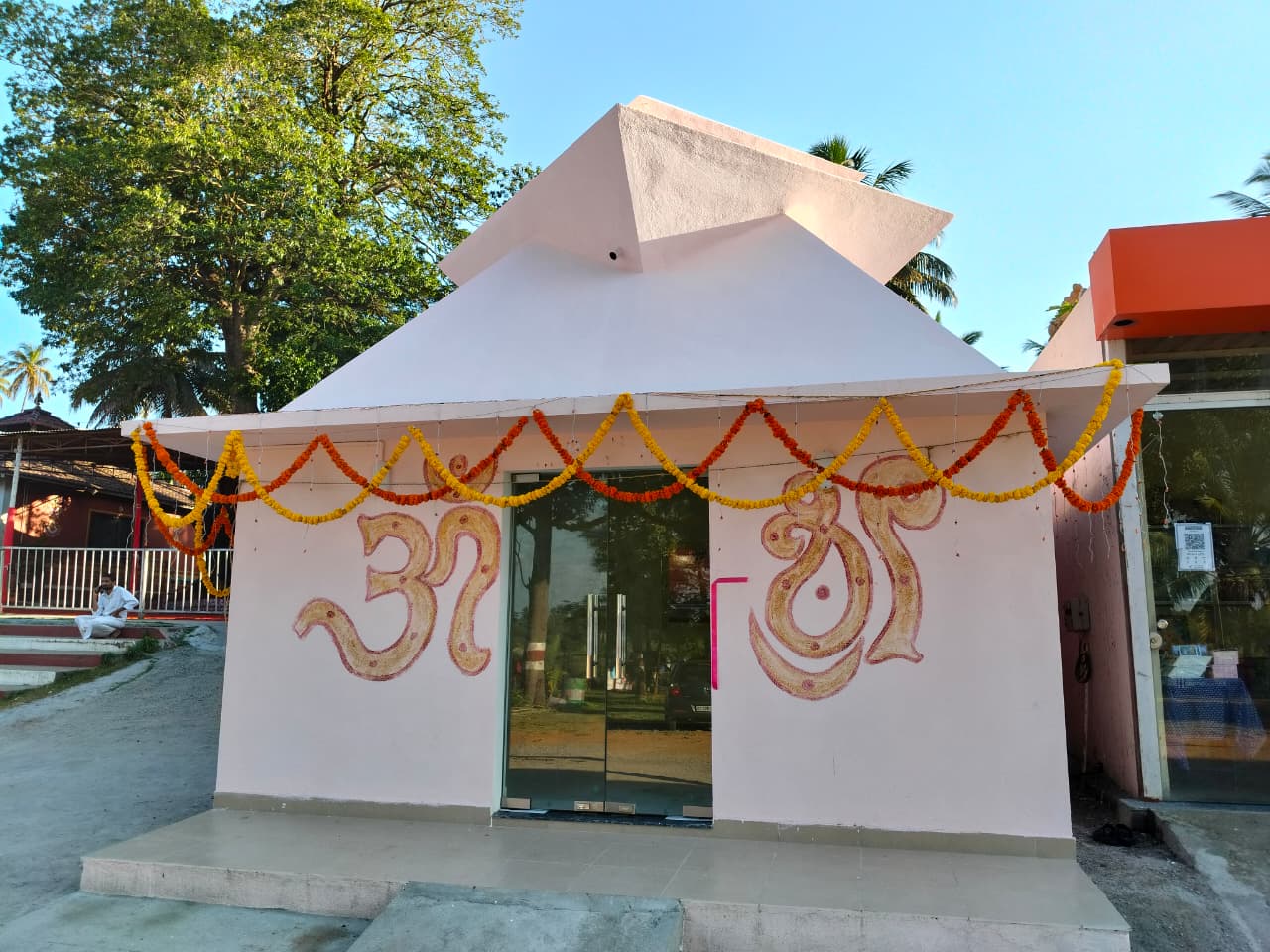 Pyramid Dhyana Kendra