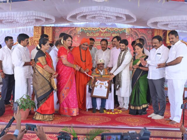 Dr. S.P. Dayanand Honoured with the Prestigious National-Level Shreshtha Kaveri Award at Chandravana Ashrama